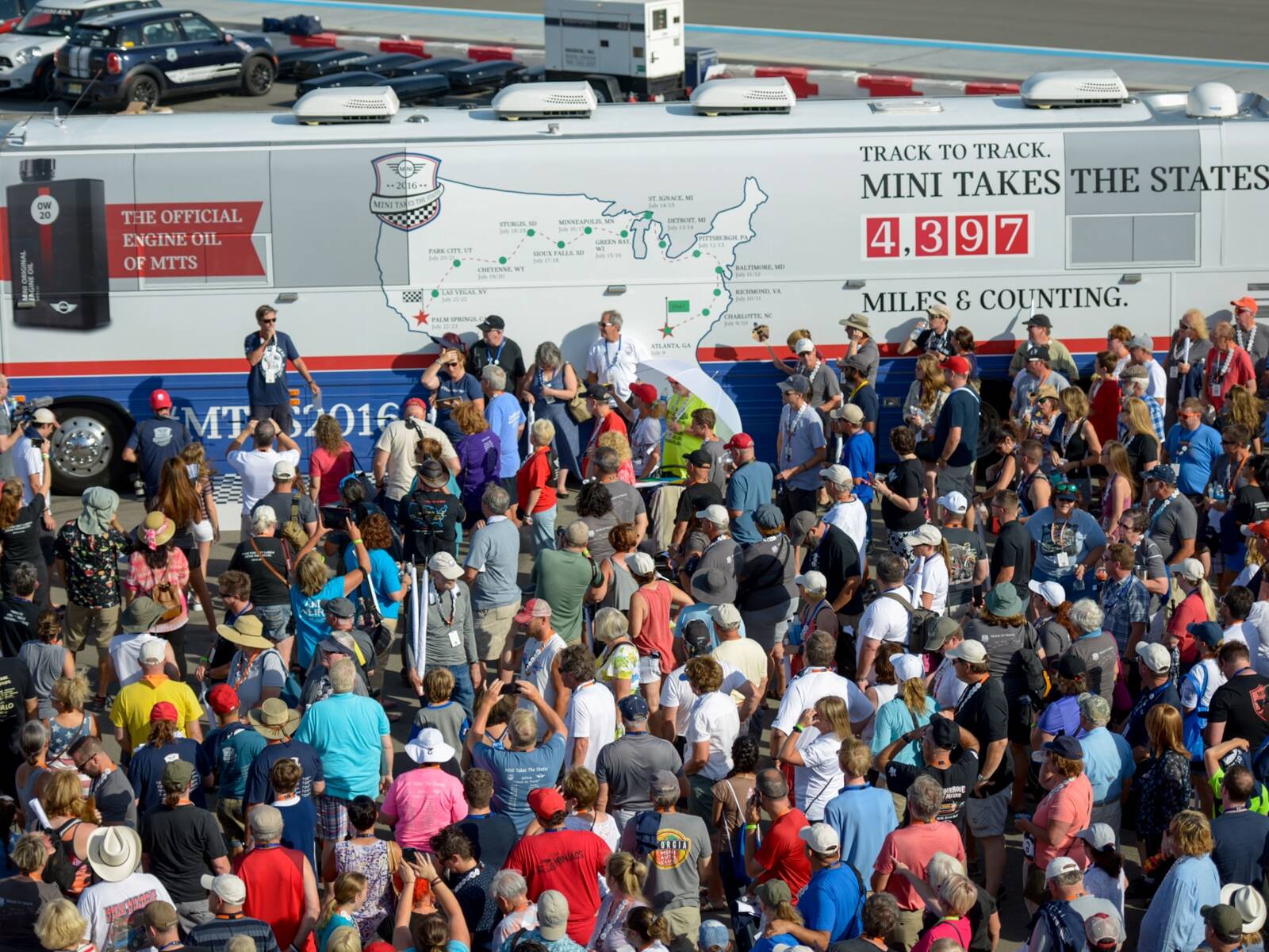 MINI TAKES THE STATES 2016 Bus Wrap